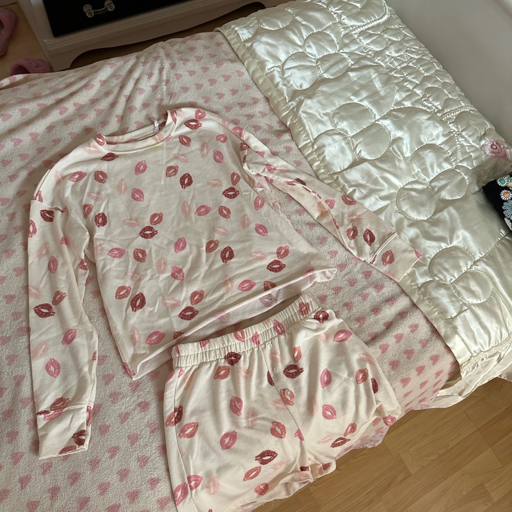 Target Valentines Pjs - image 2